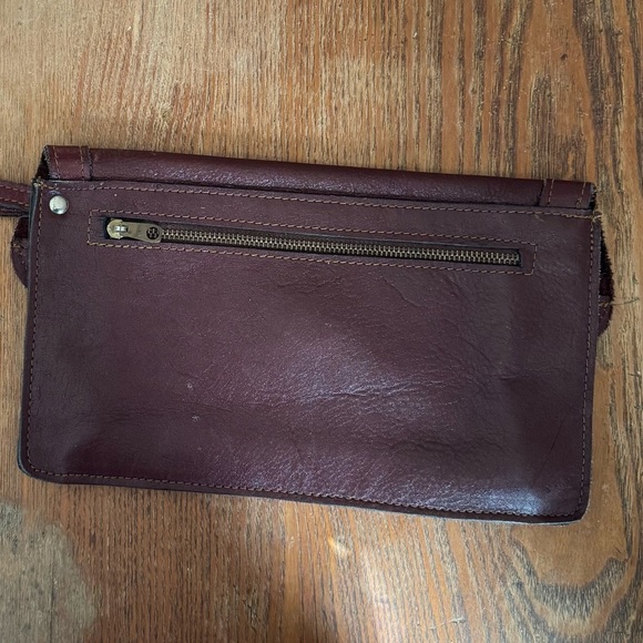 Vintage Burgundy Leather Wristlet Clutch Made in Brazil - Picture 6 of 8